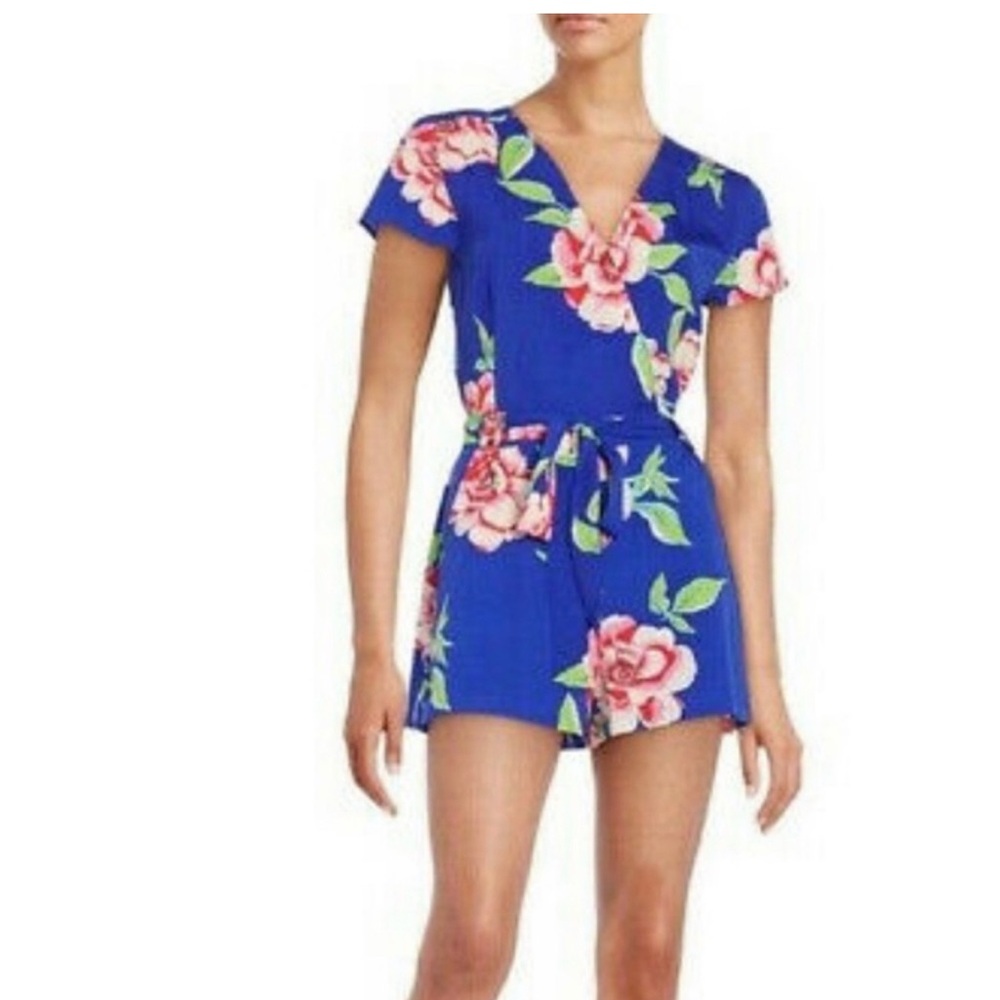 Yumi Kim belted romper size small NWOT